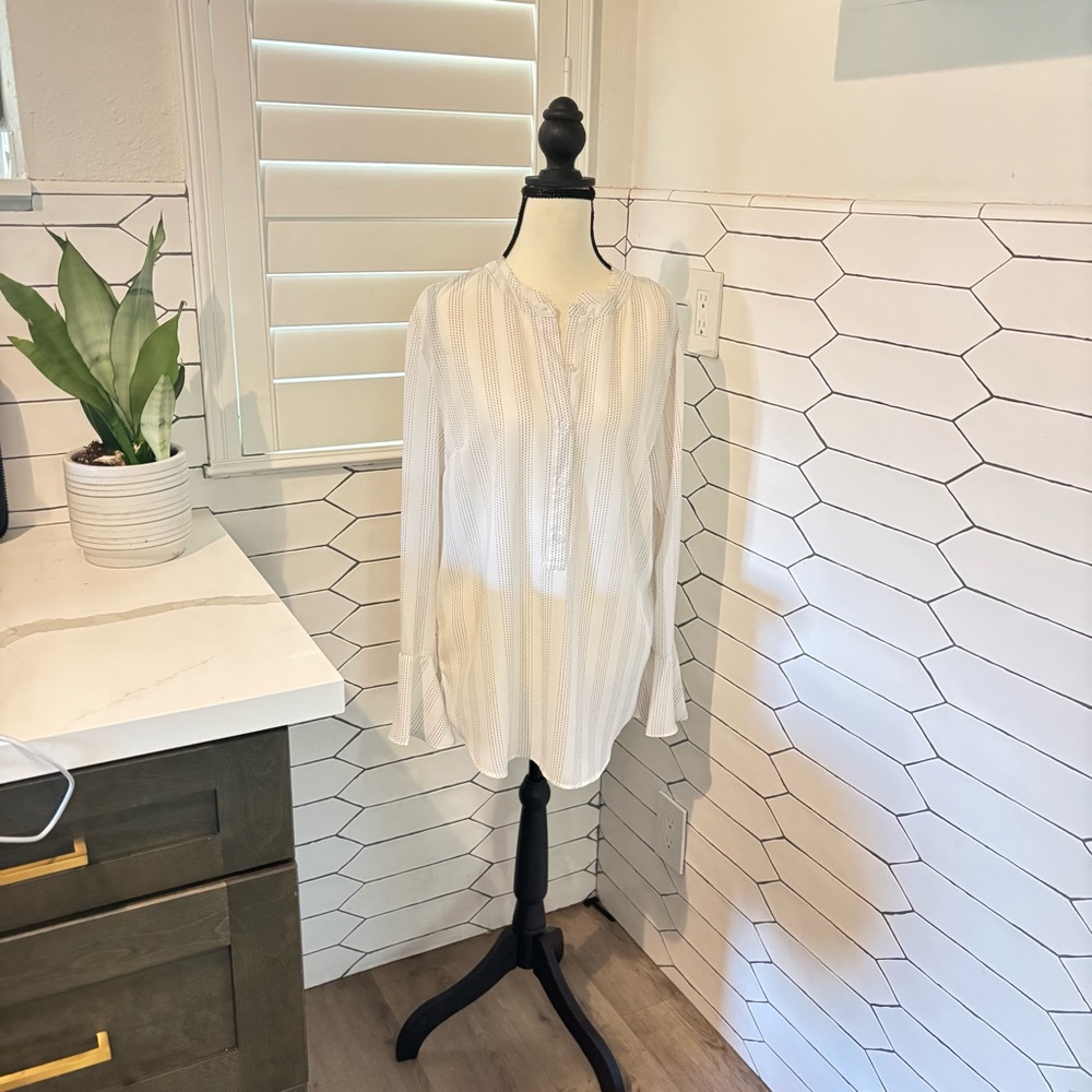 14th & Union White Striped Blouse